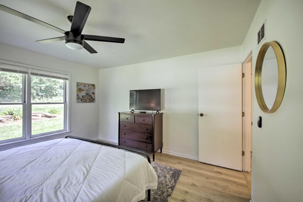 Modern Eckerty Home With Deck On Patoka Lake! Taswell Eksteriør bilde